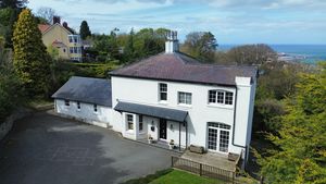 Photo 1- click for photo gallery